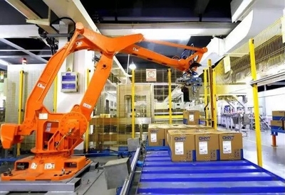 溫州傳統(tǒng)制造業(yè)改造提升再“加碼” 借力互聯(lián)網(wǎng)服務(wù)，實現(xiàn)7.8%的強勁增長